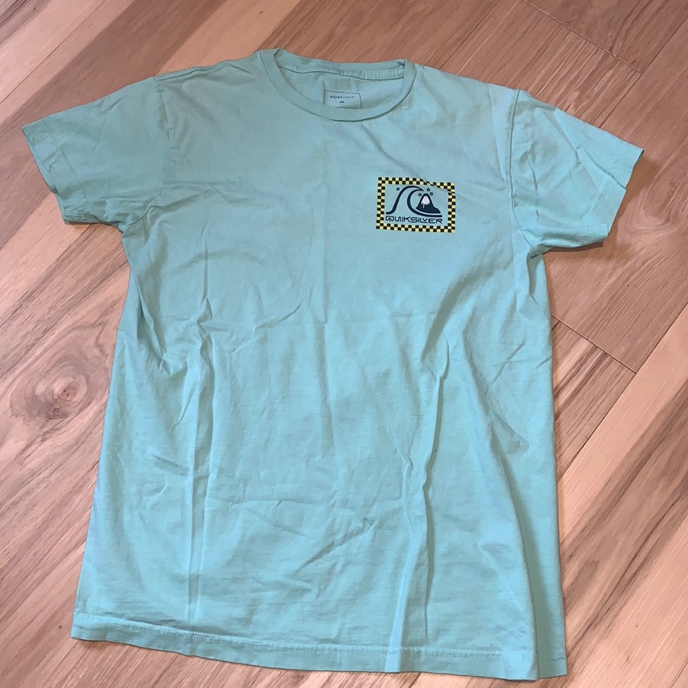 Quicksilver T Shirt Men’s M
